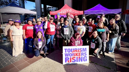 Tourism Workers Rising