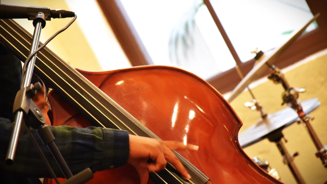bass